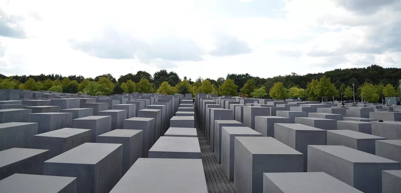 Holocaust Memorial